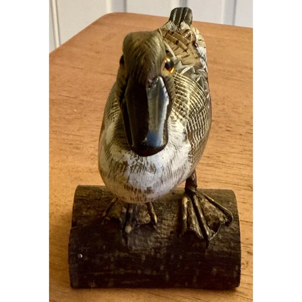 VINTAGE HAND Carved & Painted Wooden Hen Pintail Decoy Statute ON LOG 4